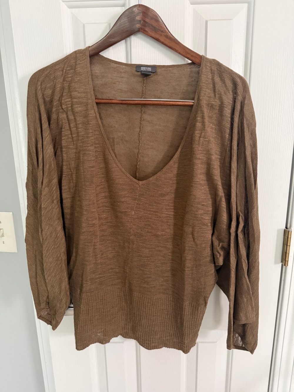 Kenneth Cole Reaction Linen Blend Brown Batwing Sleeve Sweater
